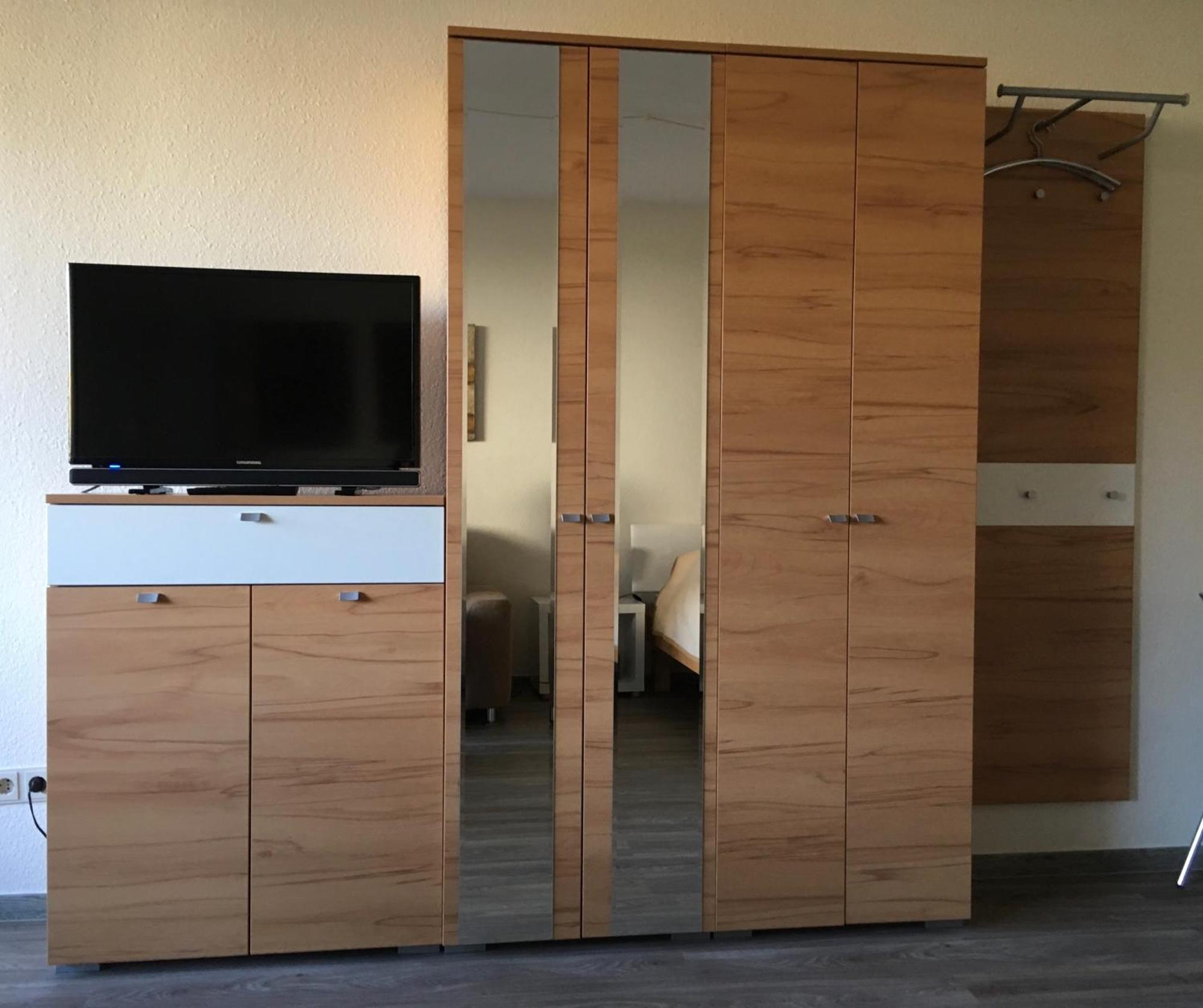 Appartementresidenz Am Kurpark - Ferienwohnungen Mit Pool & Sauna & Garage Bad Salzuflen Quarto foto